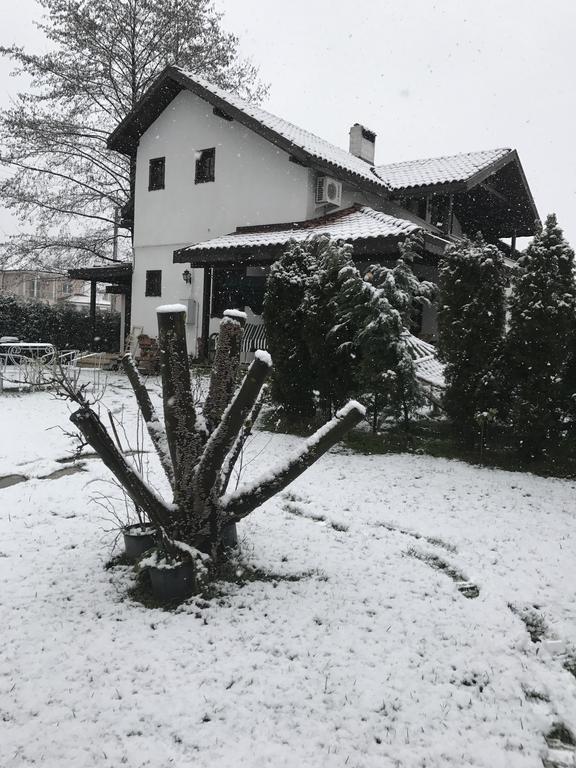 Oezdilek Sapanca
